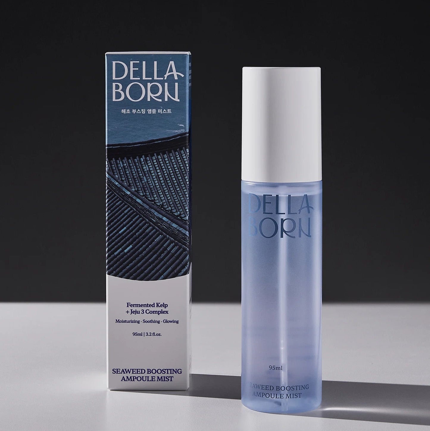 Drėkinamoji veido dulksna su fermentuotu jūržolių ekstraktu, glutationu ir kolagenu – šviesina odą, saugo nuo aplinkos poveikio ir suteikia švytėjimo.