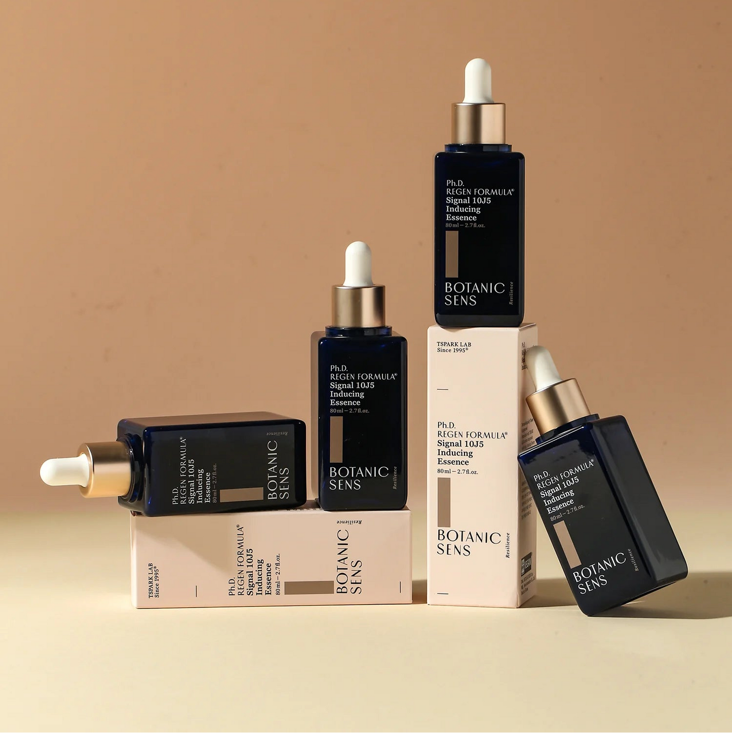 Drėkinamasis veido serumas (80 ml) – greitai įsigeria, suteikia spindesio ir elastingumo. Visų tipų odai. Su patogiu dozatoriumi. Pagaminta Korėjoje.