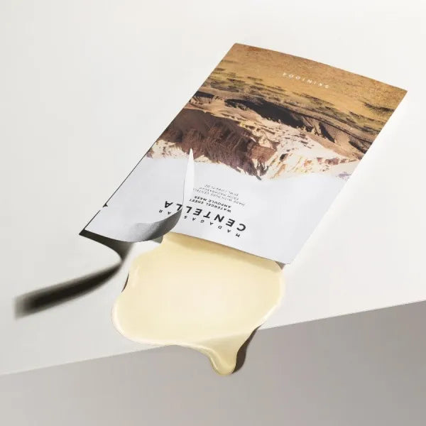 Drėkinamoji lakštinė veido kaukė jautriai odai – SKIN1004 Madagascar Centella