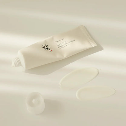 Relief Sun SPF50 kremas su ryžių ir probiotikų ekstraktais – lengva tekstūra, ekologiška apsauga nuo saulės