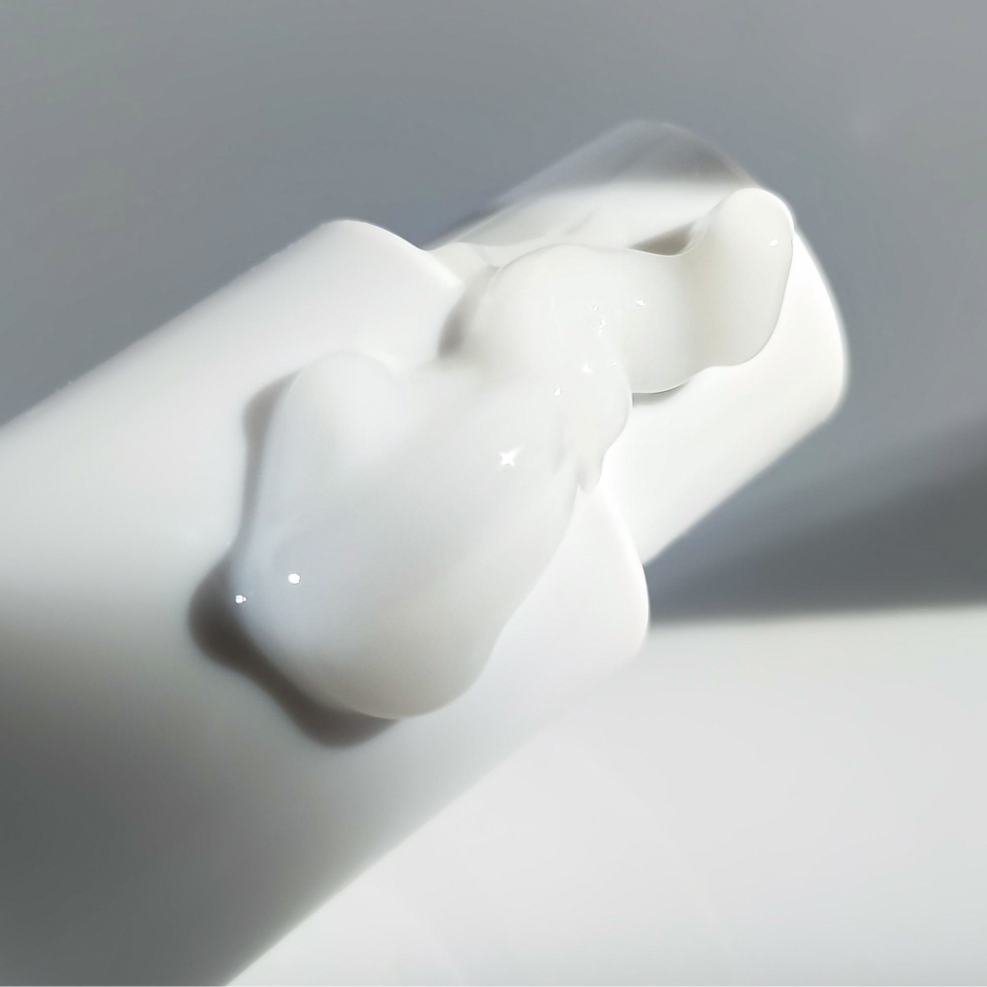 Obagi Medical Hydrate lengvos tekstūros drėkinamasis veido kremas nekemša porų