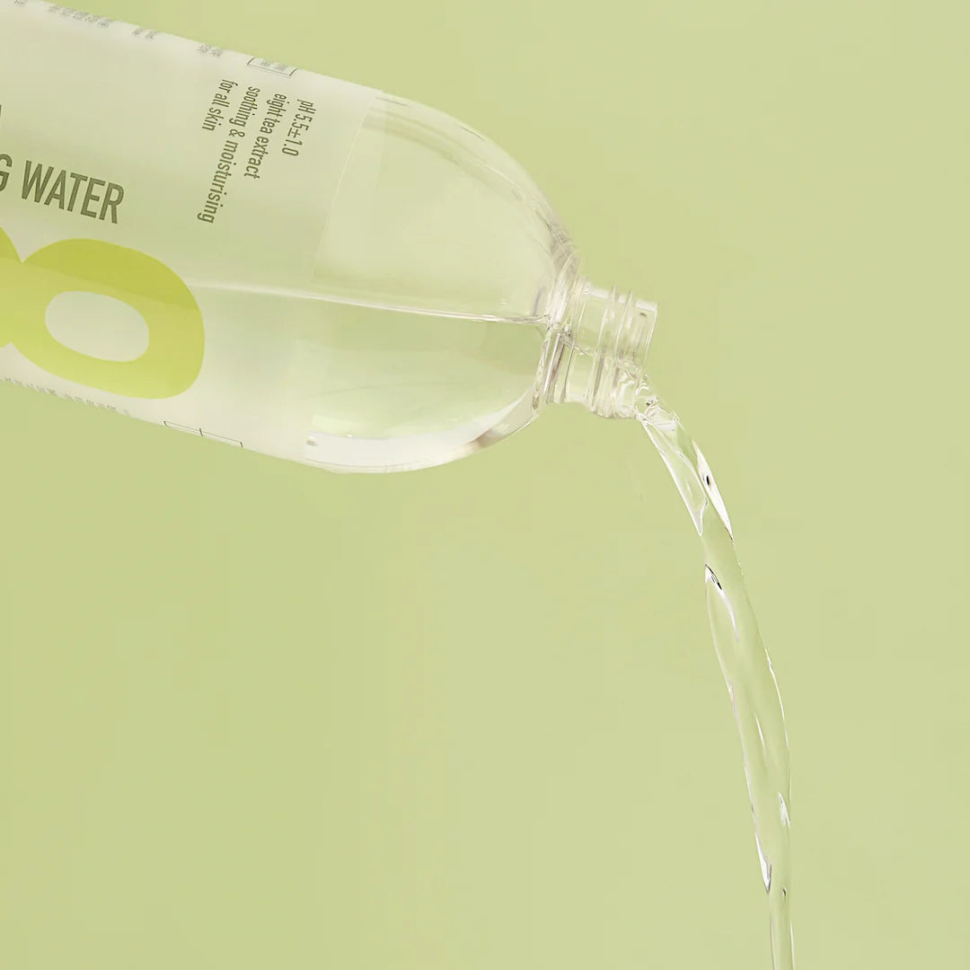     Korėjietiškas valomasis vanduo BOM Eight Tea Cleansing Water makiažui ir veido odai valyti