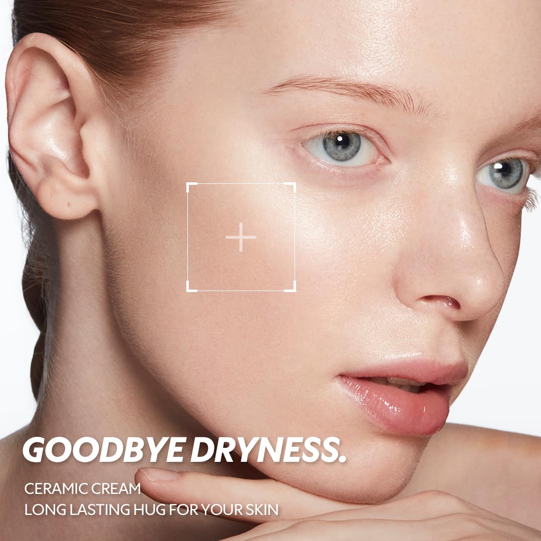 TIRTIR Ceramic Cream tekstūra – sodrus, greitai įsigeriantis veido kremas