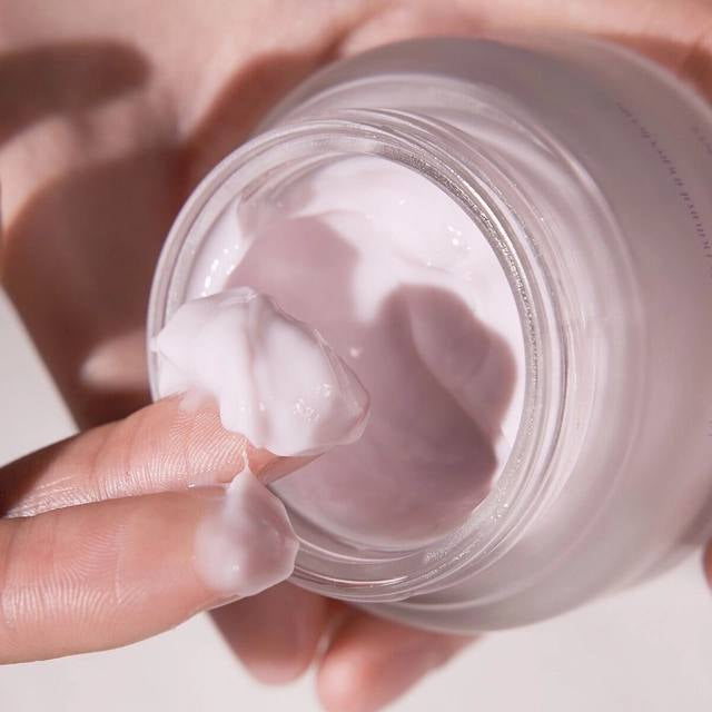 Luvum kolageno kremas kasdienei veido priežiūrai – elastingesnė, sudrėkinta oda visiems tipams