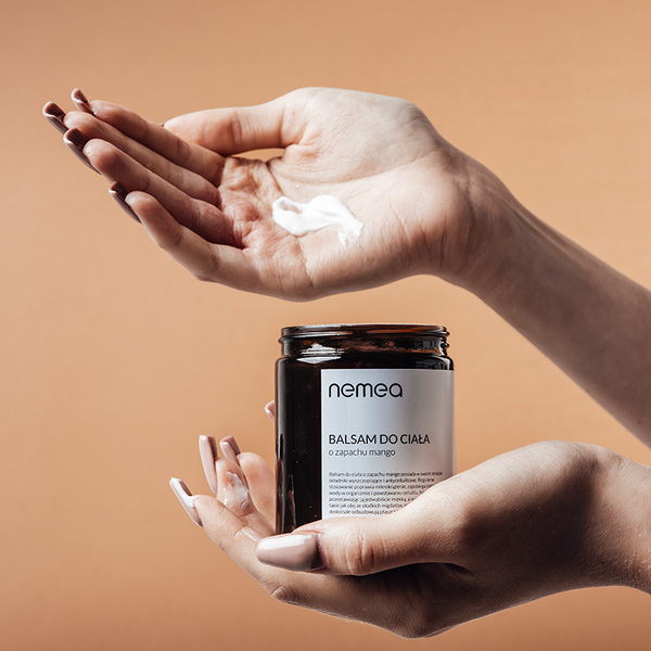 NEMEA Anticeliulitinis, liekninantis kūno losjonas Mango 150g