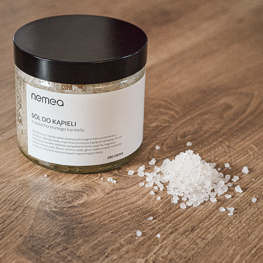 NEMEA Vonios druska - Sūri karamelė 280g