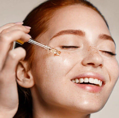Yu.R Skin Solution 24K Gold ampulė su auksu ir hialurono rūgštimi