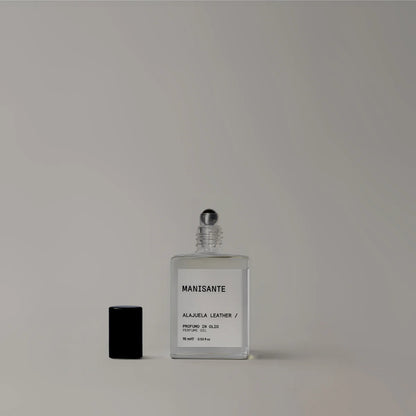 Manisante nišiniai aliejiniai kvepalai (15 ml) – unisex, be alkoholio. Ananasų, odos ir vetiverio natos. 35% ekstrakto, pagaminta Italijoje.