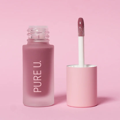 „Balmy Lip Tint“ – natūralus veganiškas lūpų balzamas, aliejus ir blizgis su SPF15. Drėkina lūpas, suteikia švelnų atspalvį, spindesį ir apsaugą nuo išsausėjimo.