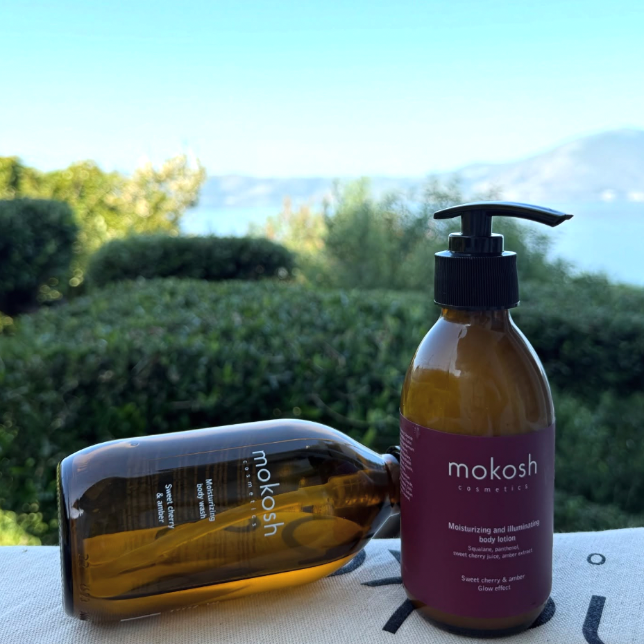 MOKOSH – Drėkinamasis kūno prausiklis „Cherry & Amber“, 300 ml