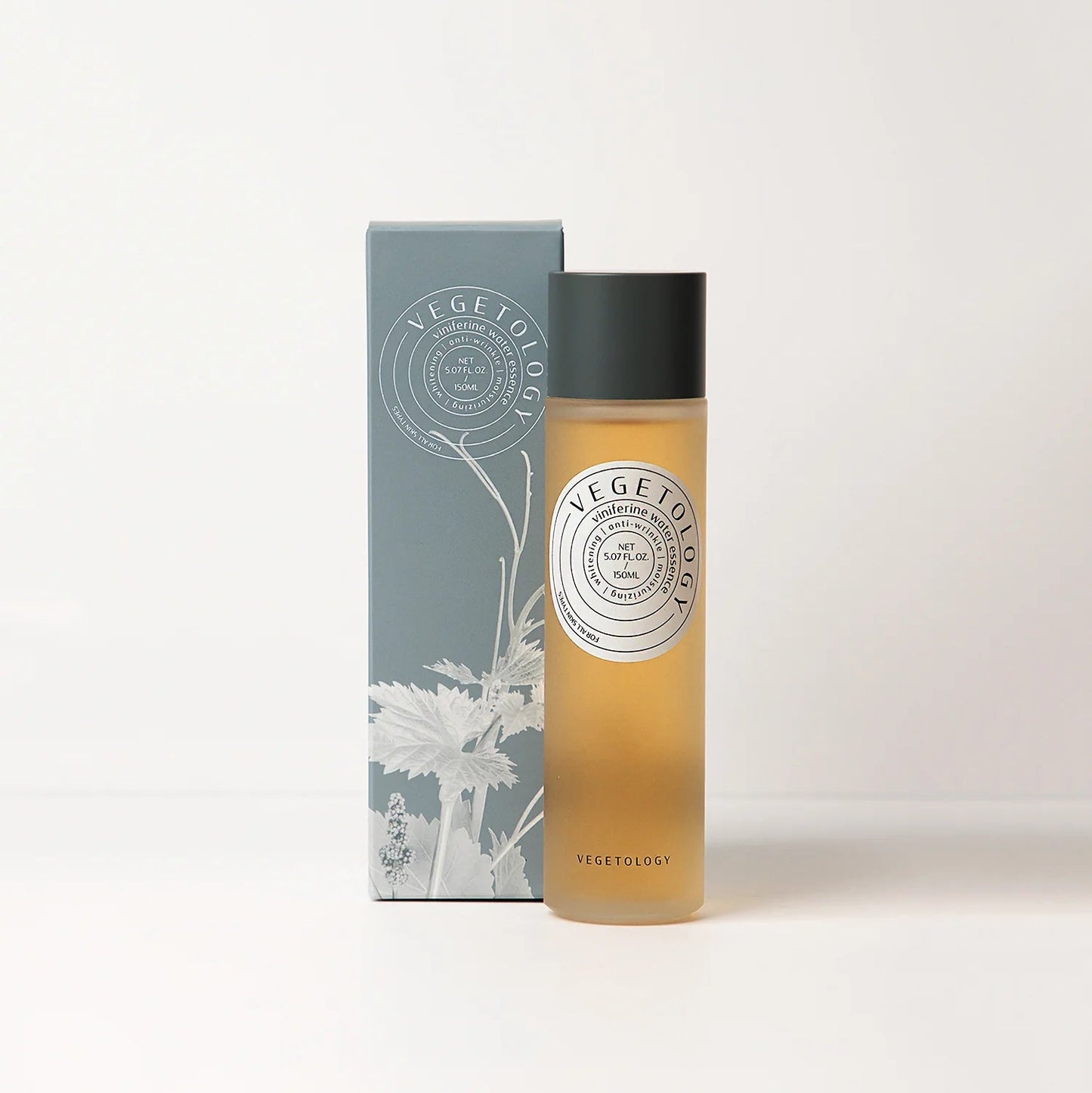 Vegetology Viniferine Water Essence - veido tonikas - esencija, 150ml