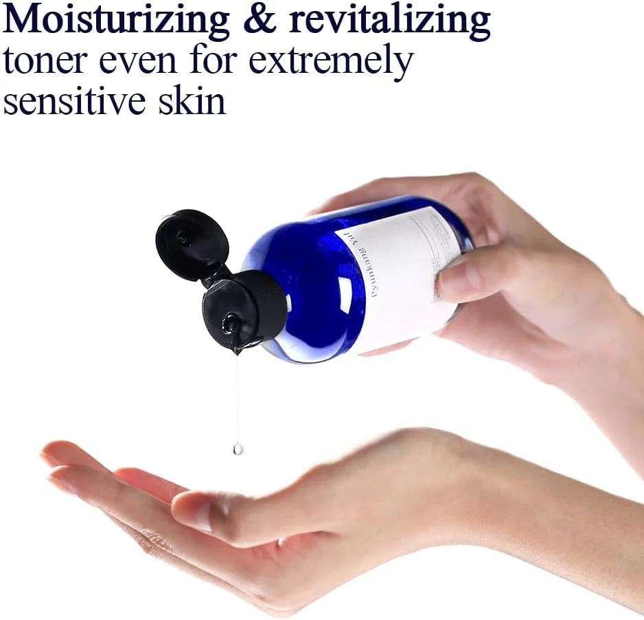 Essence Toner tekstūra – šiek tiek tirštesnis, bet lengvai įsigeriantis