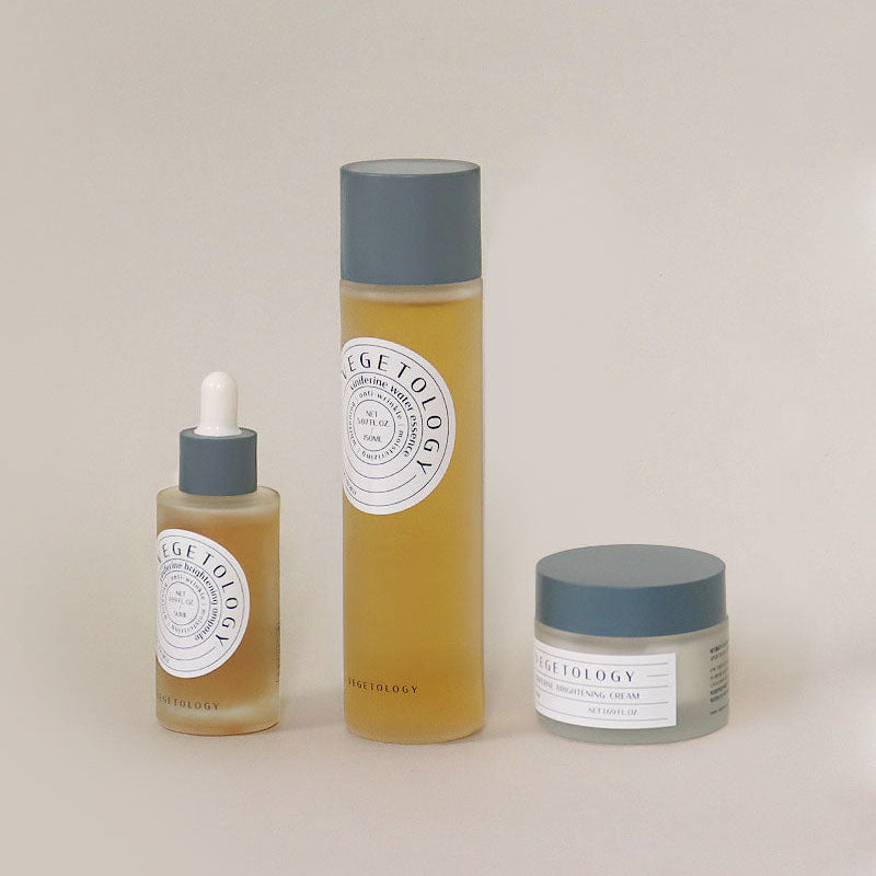 Vegetology Viniferine 3 žingsnių rutina – esencija, serumas ir kremas skaistinančiam, drėkinančiam ir nuo raukšlių poveikiui