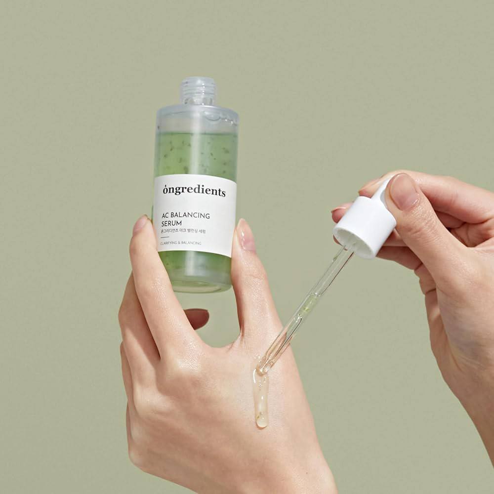 Balansuojantis veido serumas su niacinamidu ir keramidu