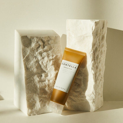 SKIN1004 veido prausimosi putos su Centella Asiatica ir hialuronu 125 ml